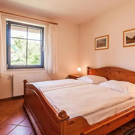 Hus In De 01 * Вик